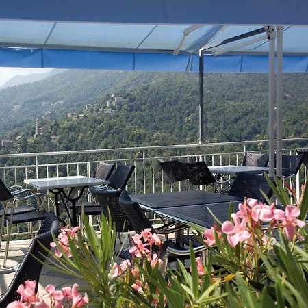 Le Refuge Orezza Hotel